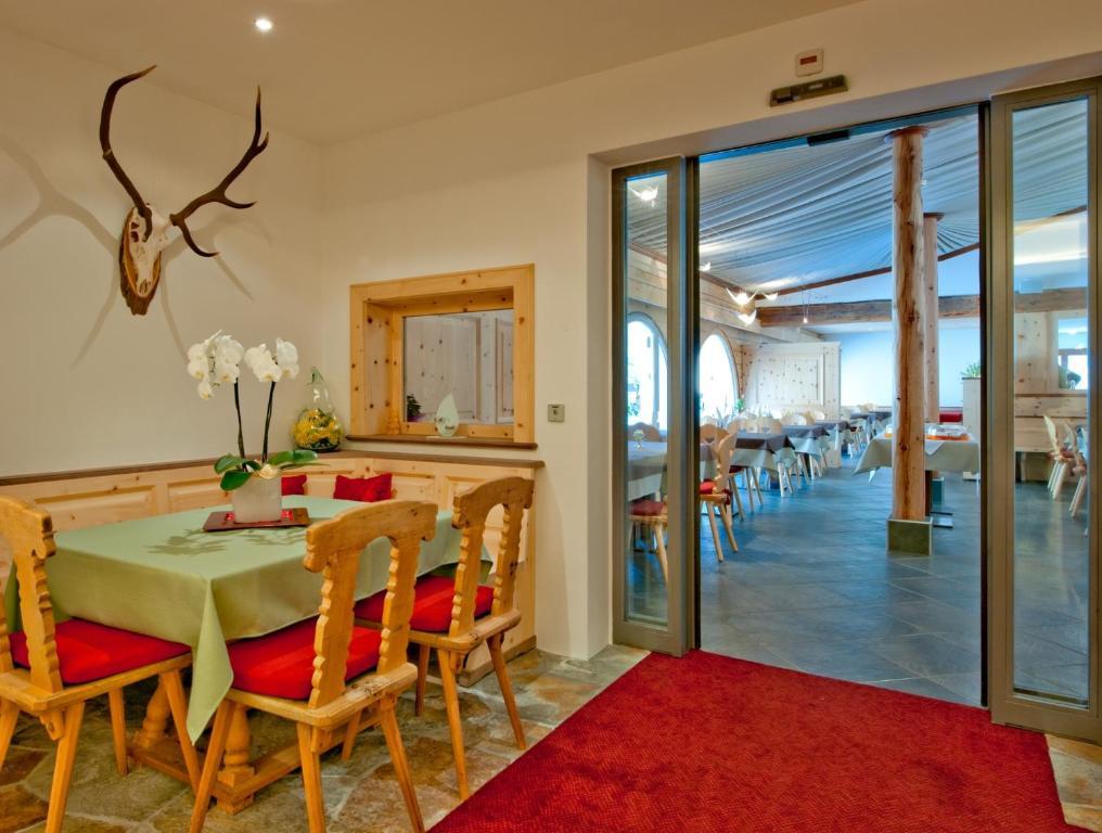 Hotel Chesa Grischa Sils Baselgia Extérieur photo